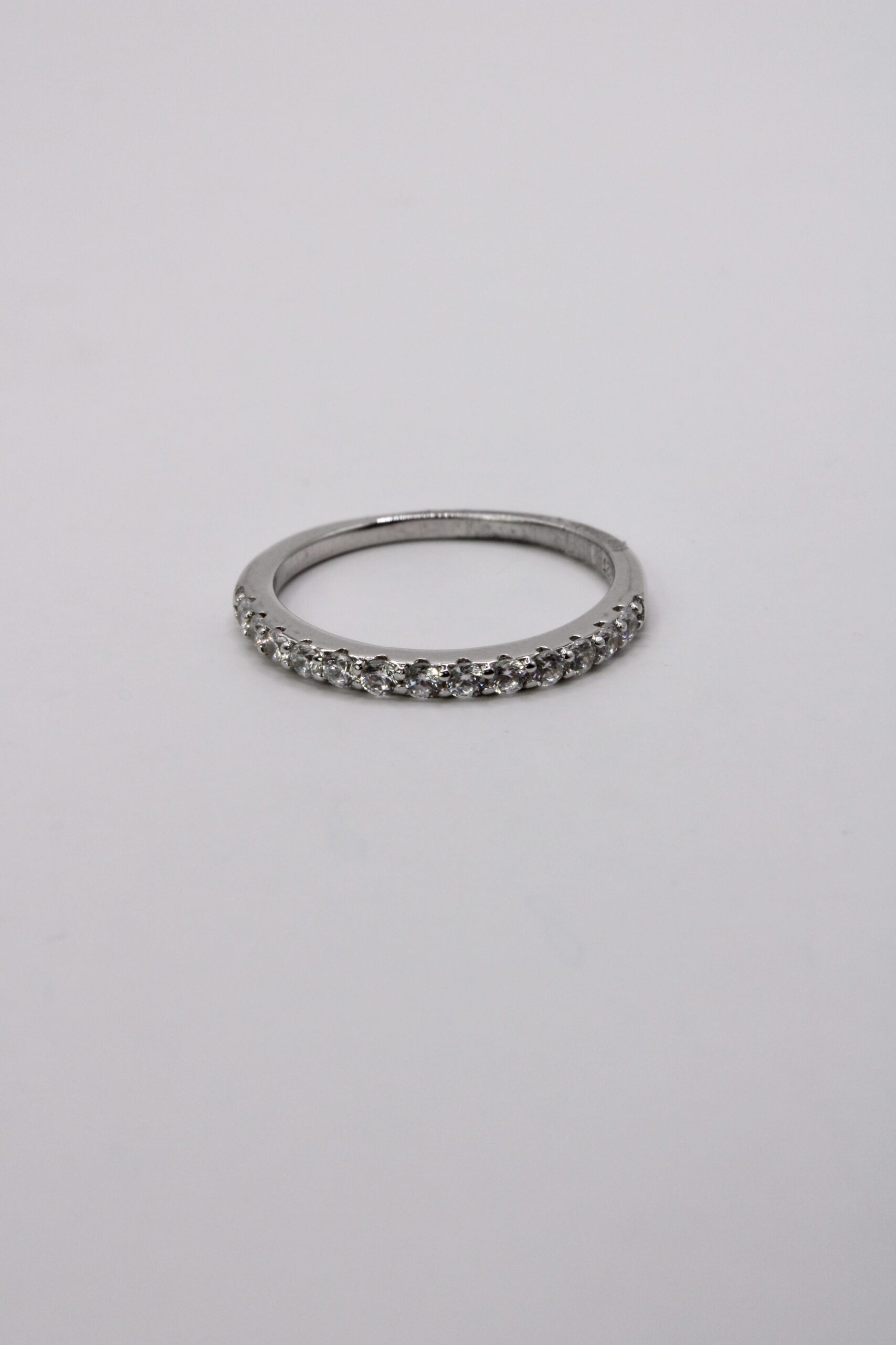 Anillo De Plata 925 Medio Eternity