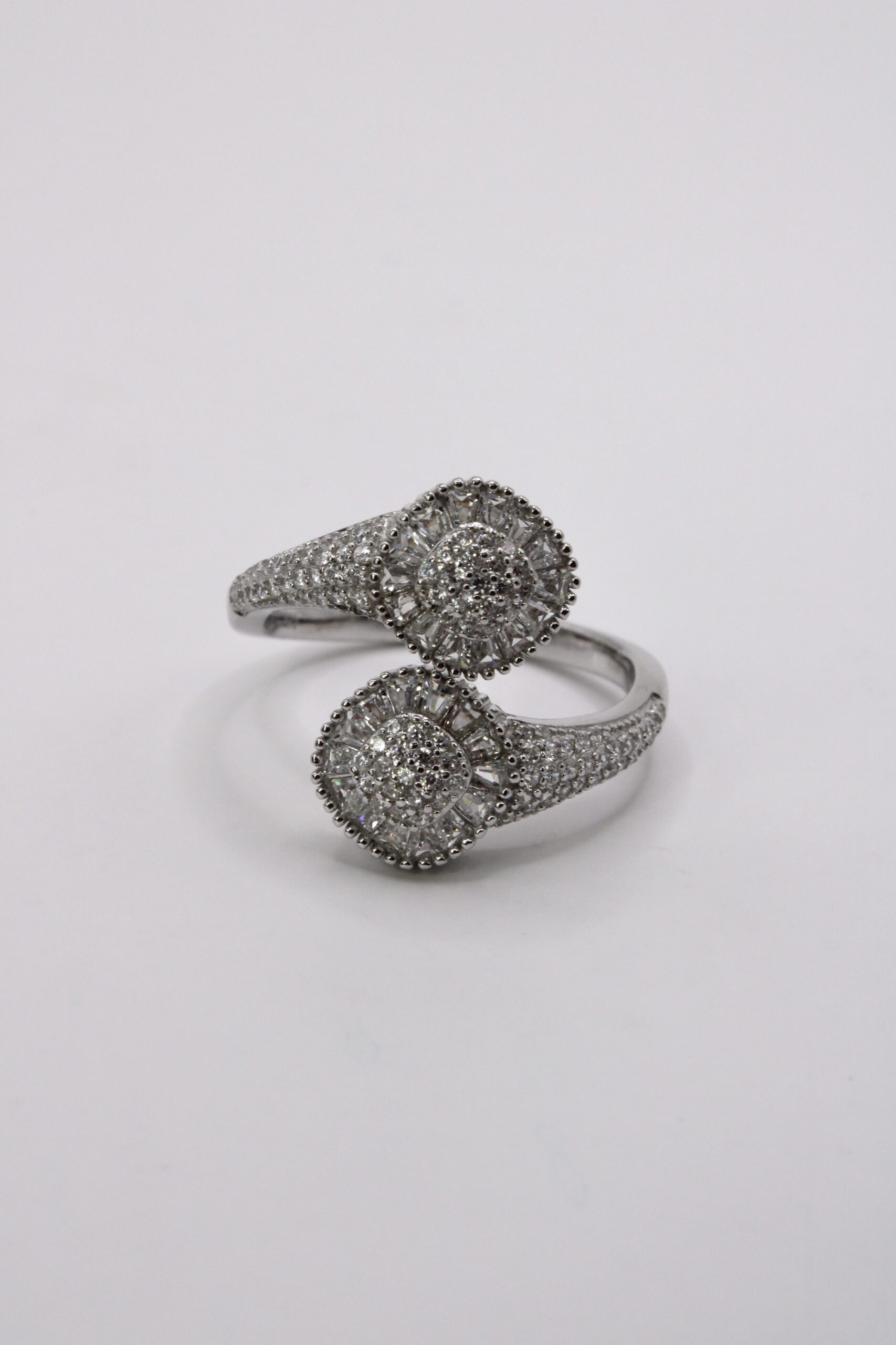 Anillo De Plata Doble Halo Baguette Redondo