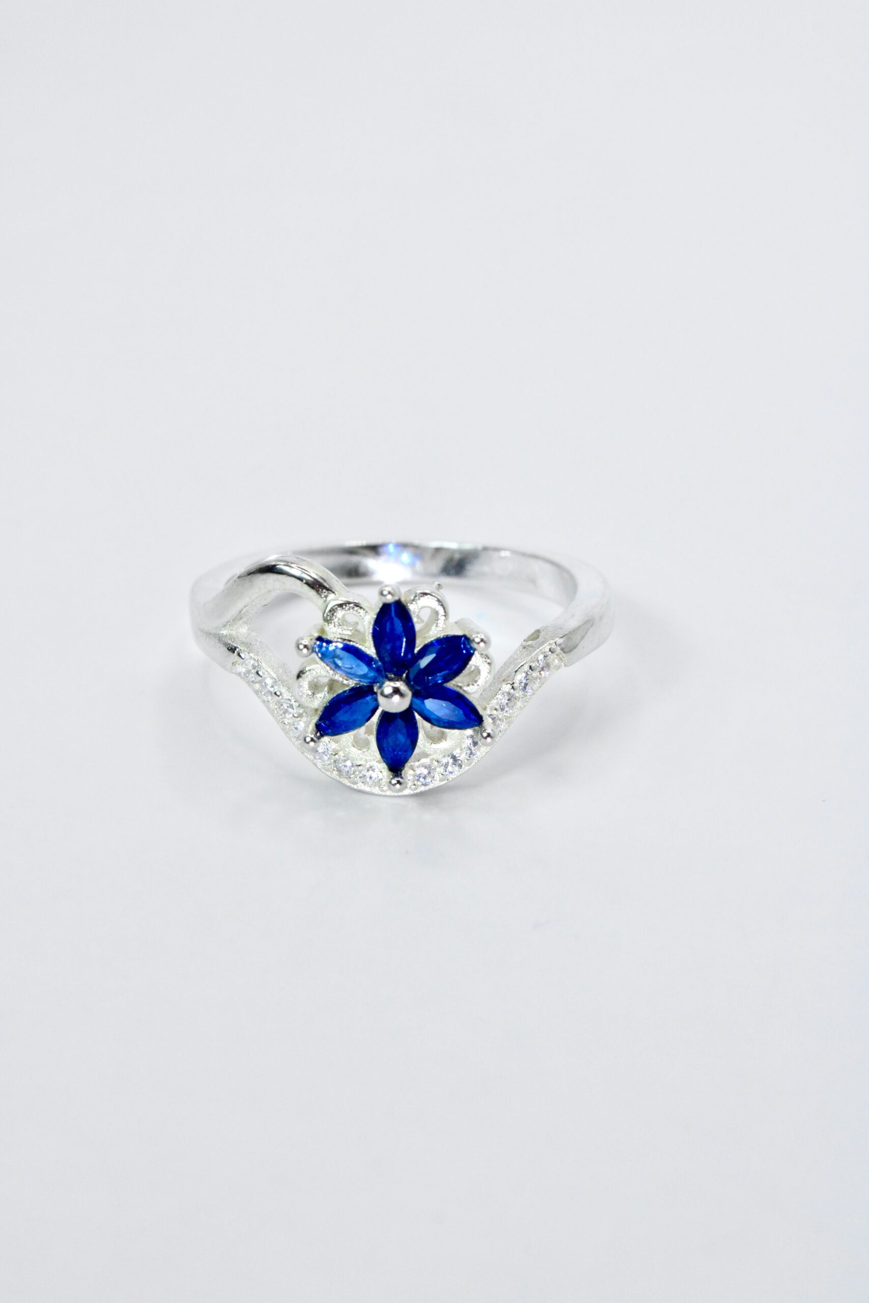 Anillo de Plata 925 y Flor Azul