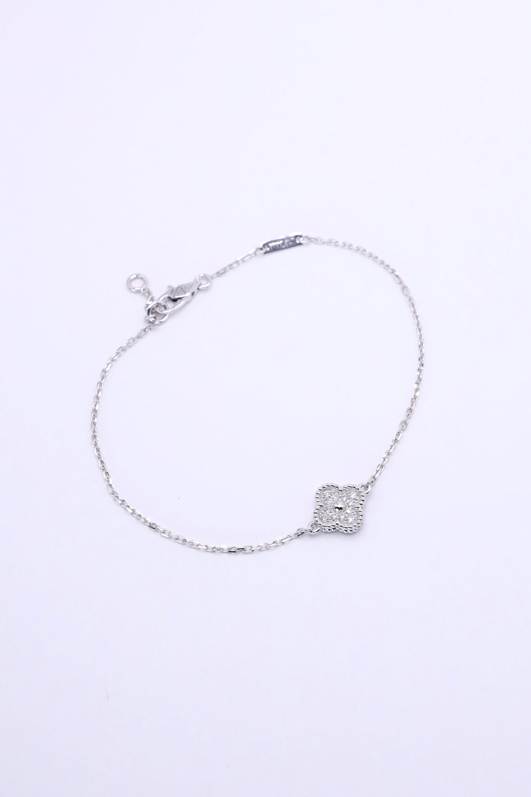 Pulsera De Corazon Oro Blanco 18k